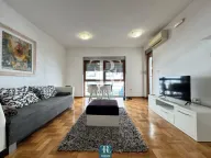 Izdavanje, jednosoban stan, 50m², Tološi, Podgorica - image 1