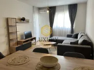 Izdavanje, dvosoban stan, 74m², Central Point, Podgorica - image 1