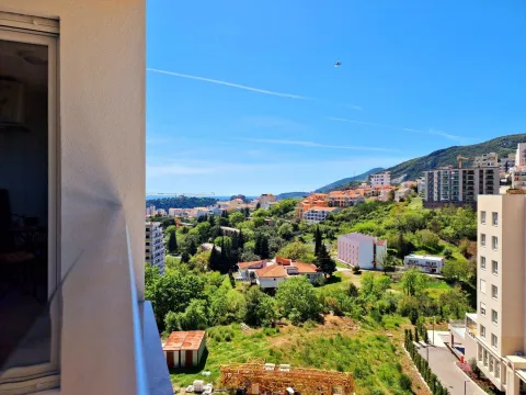 Izdavanje, jednosoban stan, 48m², Bečići, Budva - image 21