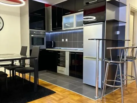 Rent, one bedroom apartment, 45m², Medijana, Niš - image 2