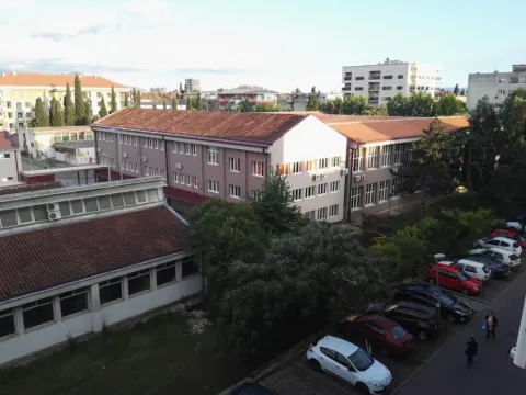 Izdavanje, jednosoban stan, 54m², Preko Morače, Podgorica - image 8