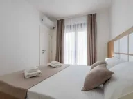 Izdavanje, jednosoban stan, 34m², Bečići, Budva - image 4