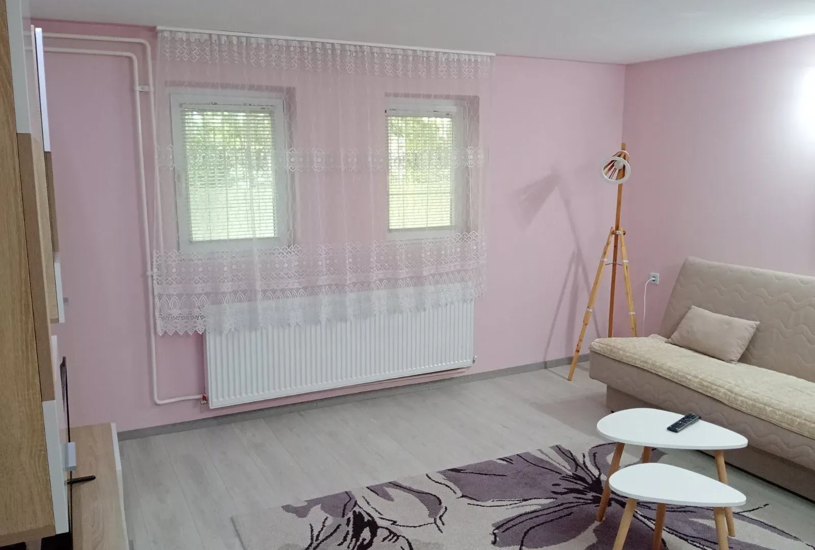 Izdavanje, dvosoban stan, 36m², Sajmište, Novi Sad