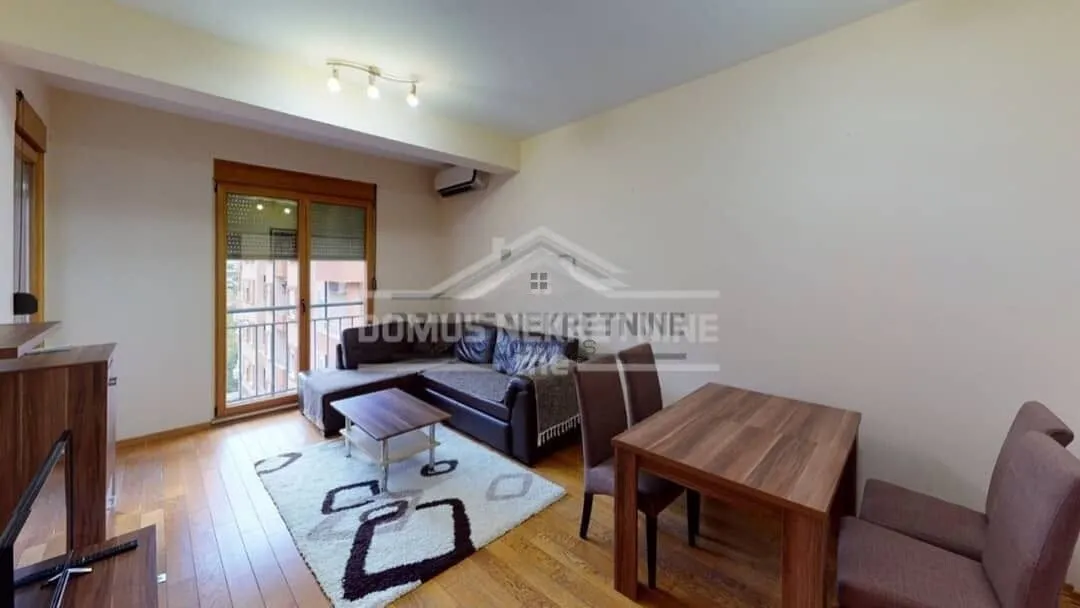 Prodaja, jednosoban stan, 47m², Krivi Most, Podgorica