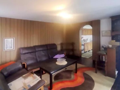 Sale, house, 262m², Loznica, Srbija - image 2