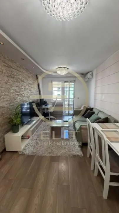 Rent, apartment, 48m², Adamovićevo Naselje, Novi Sad Sve Podlokacije