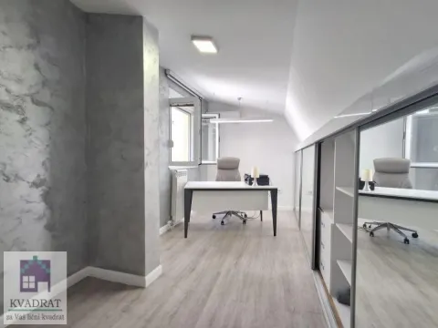 Prodaja, četvorosoban stan, 118m², Đeram Pijaca, Beograd - image 12