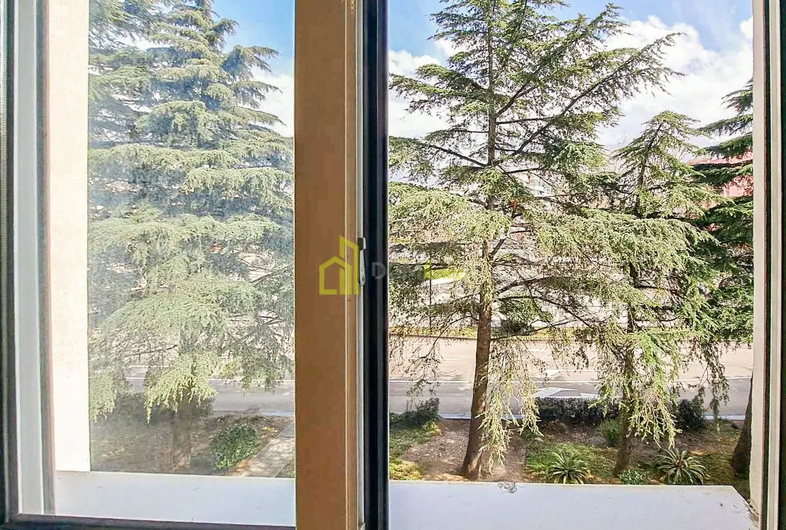 Sale, office space, 115m², Bar, Crna Gora