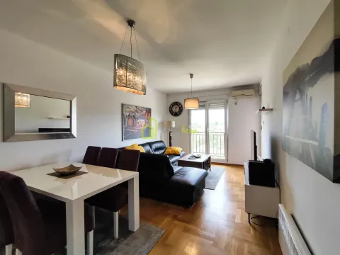 Izdavanje, dvosoban stan, 65m², Krivi Most, Podgorica - image 5