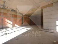 Rent, office space, 118m², Stari Aerodrom, Podgorica - image 3