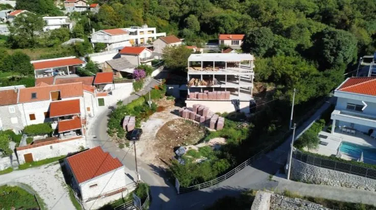 Prodaja, jednosoban stan, 59m², Orahovac, Kotor