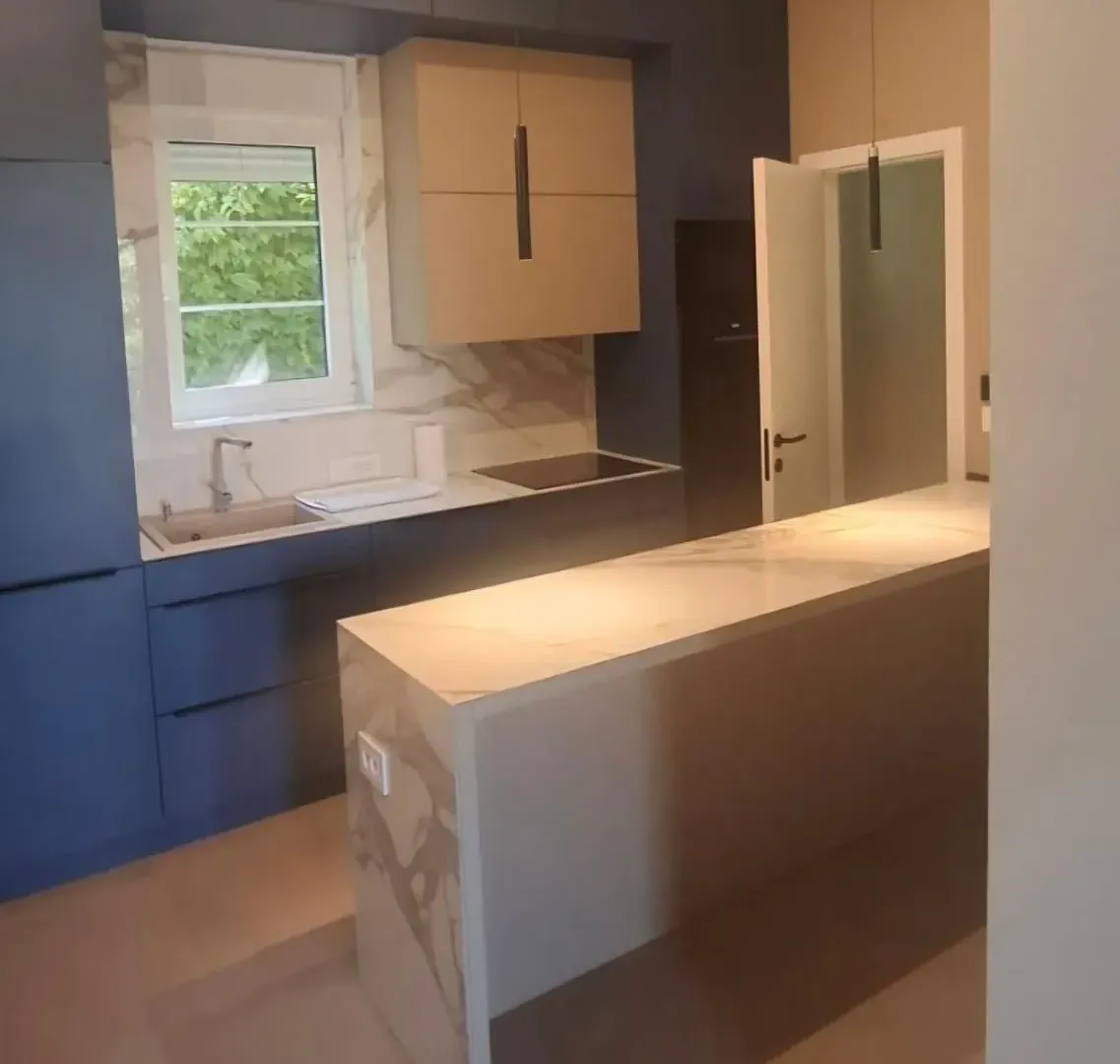 Izdavanje, stan, 138m², Savski Venac, Beograd