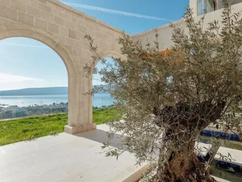 Prodaja, kuća, 1400m², Donja Lastva, Tivat - image 15