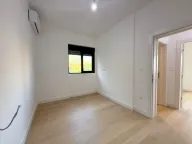 Sale, two bedroom apartment, 84m², Bečići, Budva - image 10