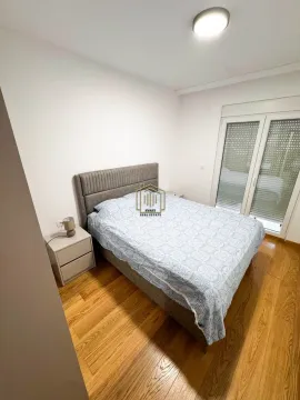 Prodaja, dvosoban stan, 72m², New City, Podgorica - image 4