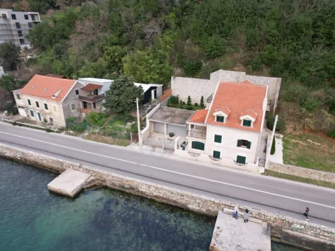 Prodaja, kuća, 211m², Donja Lastva, Tivat - image 7