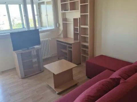 Izdavanje, dvosoban stan, 61m², Novi Beograd Blok 45, Novi Beograd Sve Podlokacije - image 2