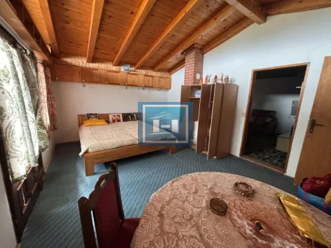 Sale, house, 228m², Jagodina, Srbija - image 17