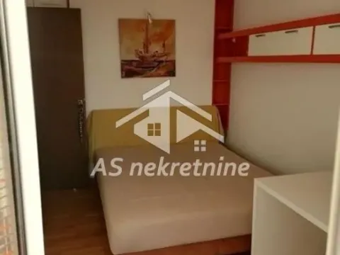 Izdavanje, dvosoban stan, 50m², Kalenić Pijaca, Vračar Sve Podlokacije - image 7