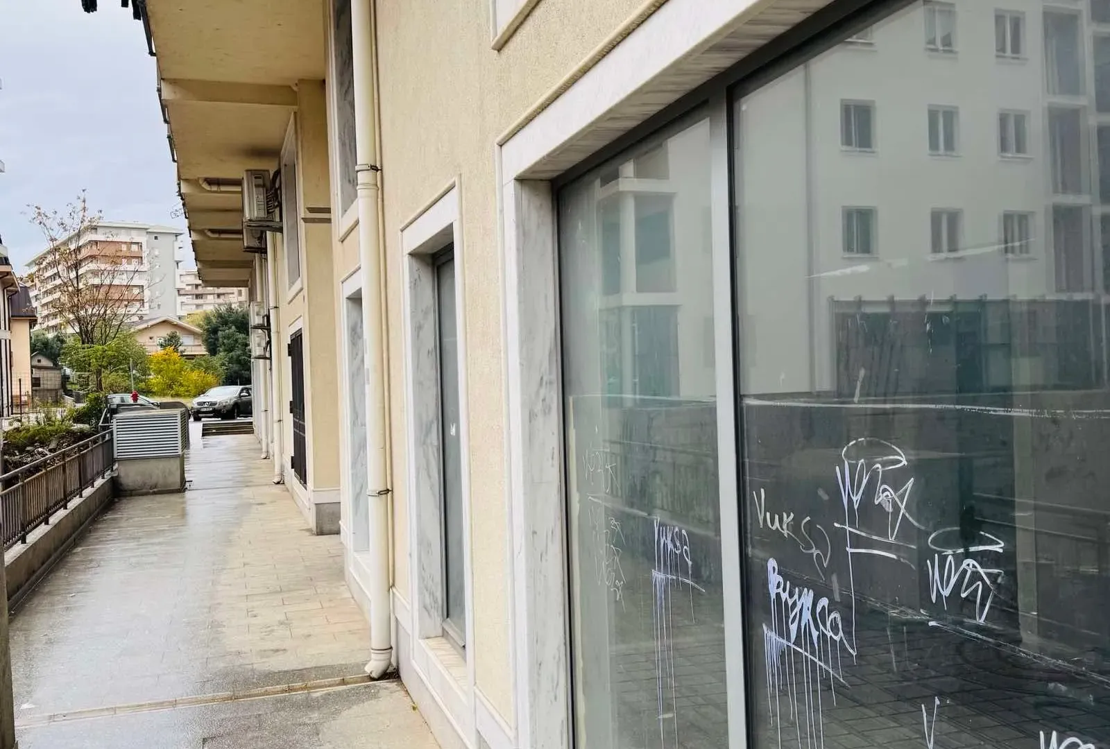 Prodaja, dvosoban stan, 62m², Krivi Most, Podgorica