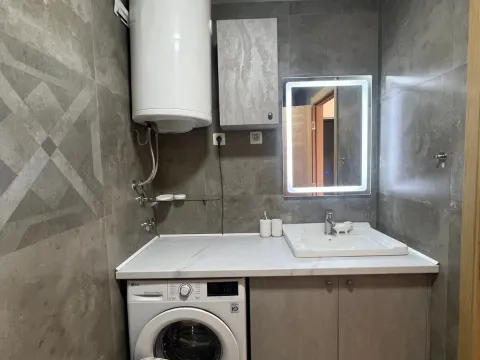 Rent, one bedroom apartment, 45m², Pobrežje, Podgorica - image 11