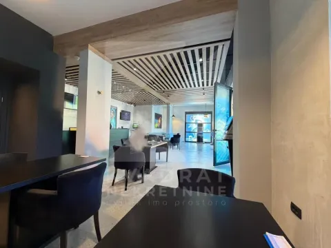 Rent, office space, 80m², Centar, Kolašin - image 3