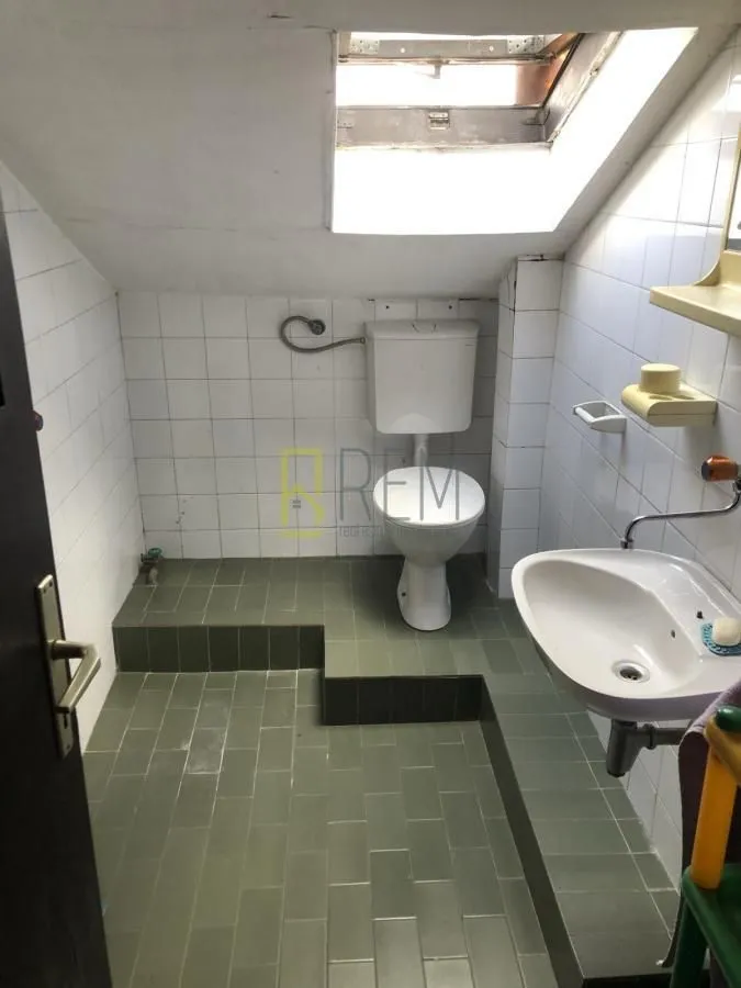 Prodaja, trosoban stan, 95m², Centar, Podgorica