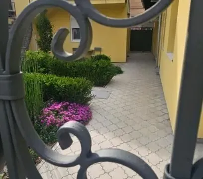 Izdavanje, jednosoban stan, 38m², Centar, Novi Sad - image 24