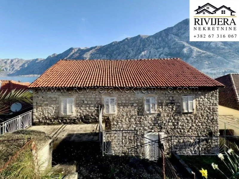 Prodaja, kuća, 313m², Muo, Kotor