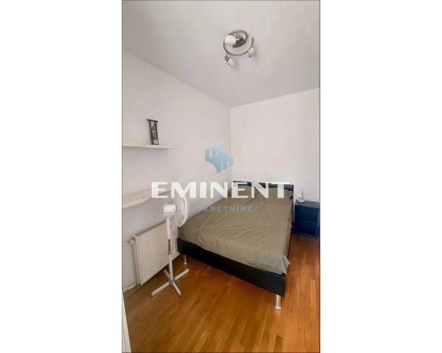 Rent, two bedroom apartment, 43m², Novi Beograd Blok 22, Novi Beograd Sve Podlokacije