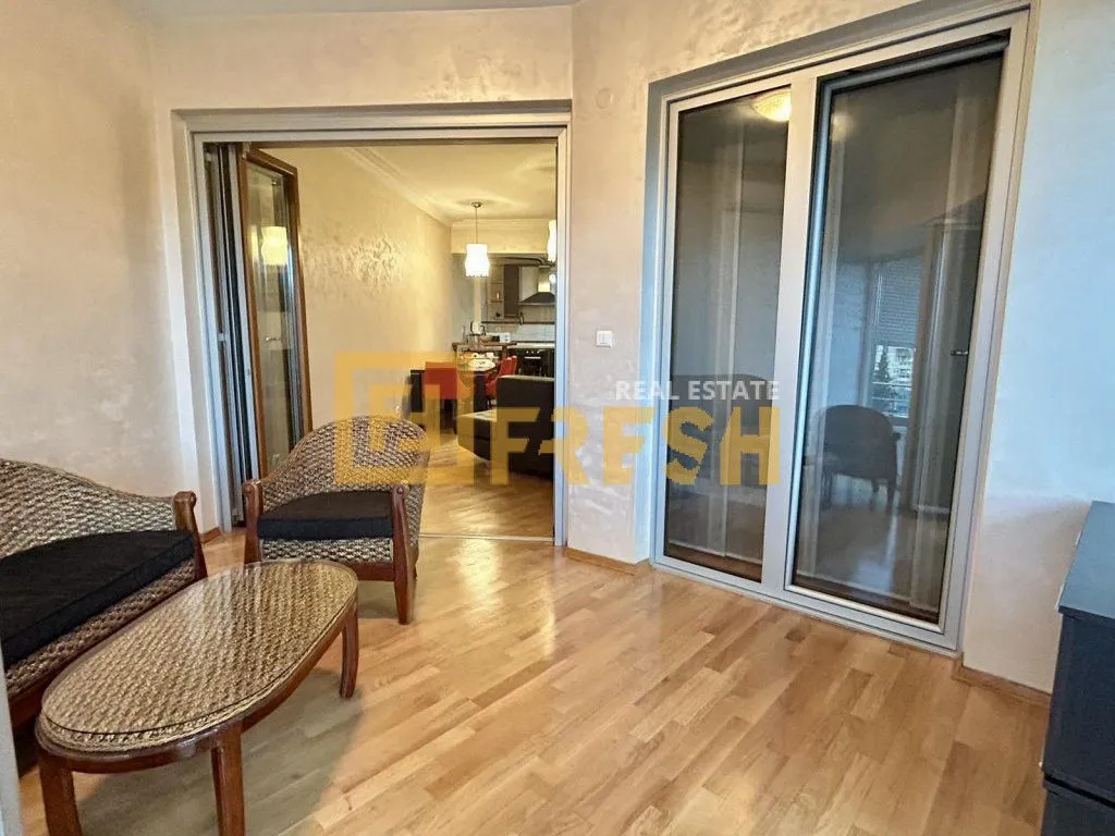 Prodaja, dvosoban stan, 100m², Centar, Podgorica
