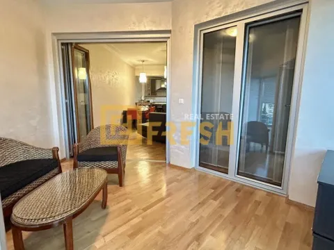 Prodaja, dvosoban stan, 100m², Centar, Podgorica - image 5