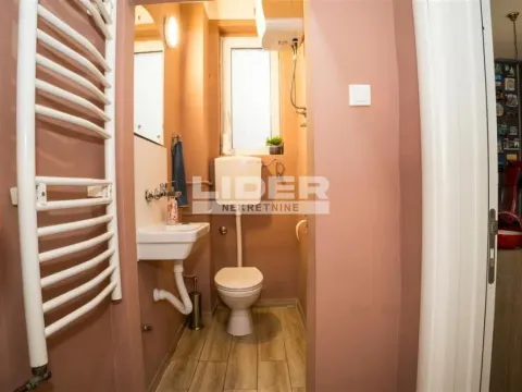 Prodaja, četvorosoban stan, 77m², Skadarlija, Beograd - image 15