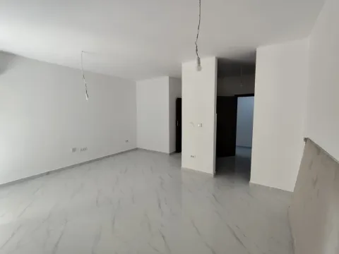 Prodaja, dvosoban stan, 79m², Bar, Crna Gora - image 3
