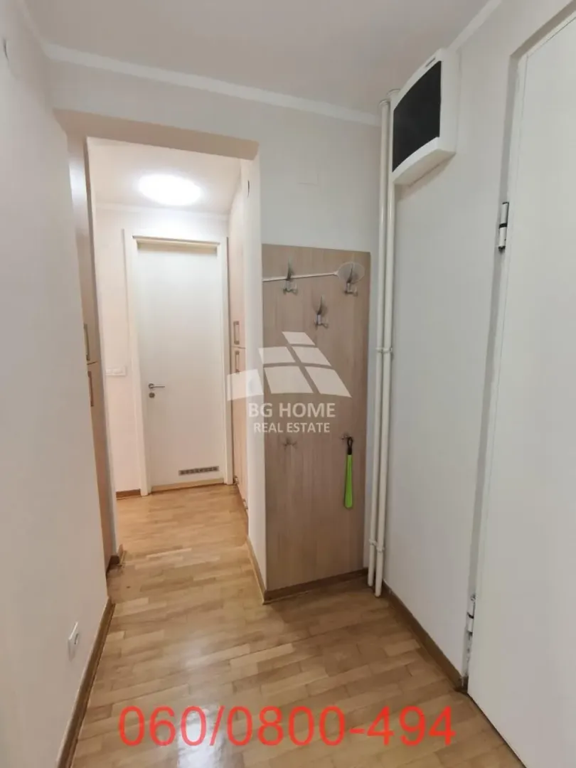Izdavanje, dvosoban stan, 69m², Belvil, Beograd
