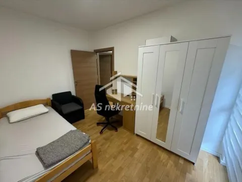 Izdavanje, stan, 80m², Vračar Hram, Vračar Sve Podlokacije - image 10