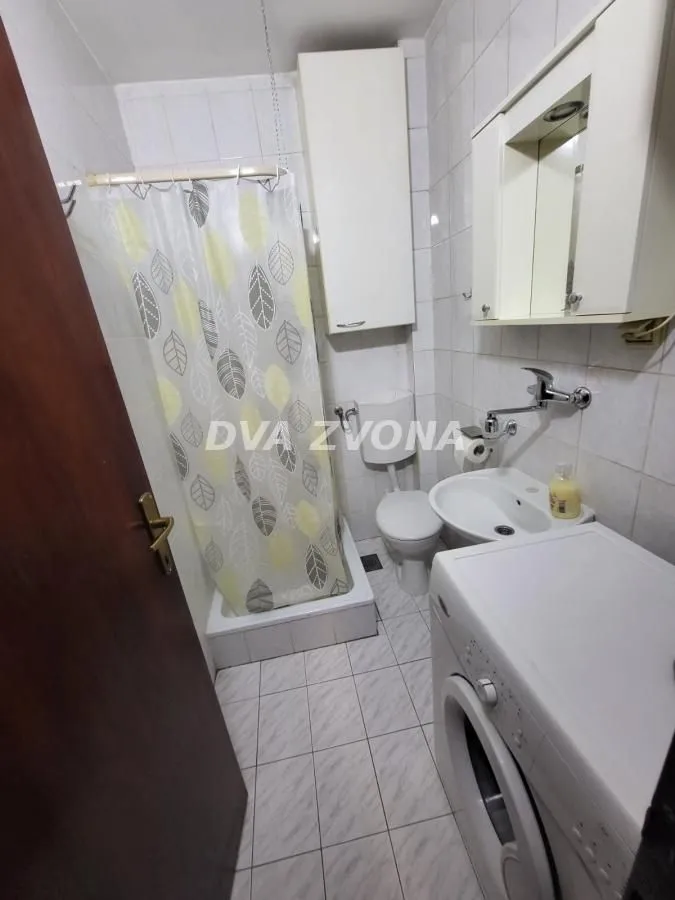 Prodaja, garsonjera, 29m², Centar, Novi Sad