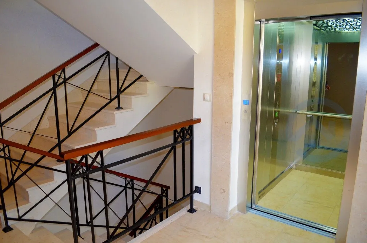 Sale, apartment, 60m², Petrovac, Budva