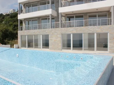 Prodaja, stan, 138m², Dobra Voda, Bar - image 3