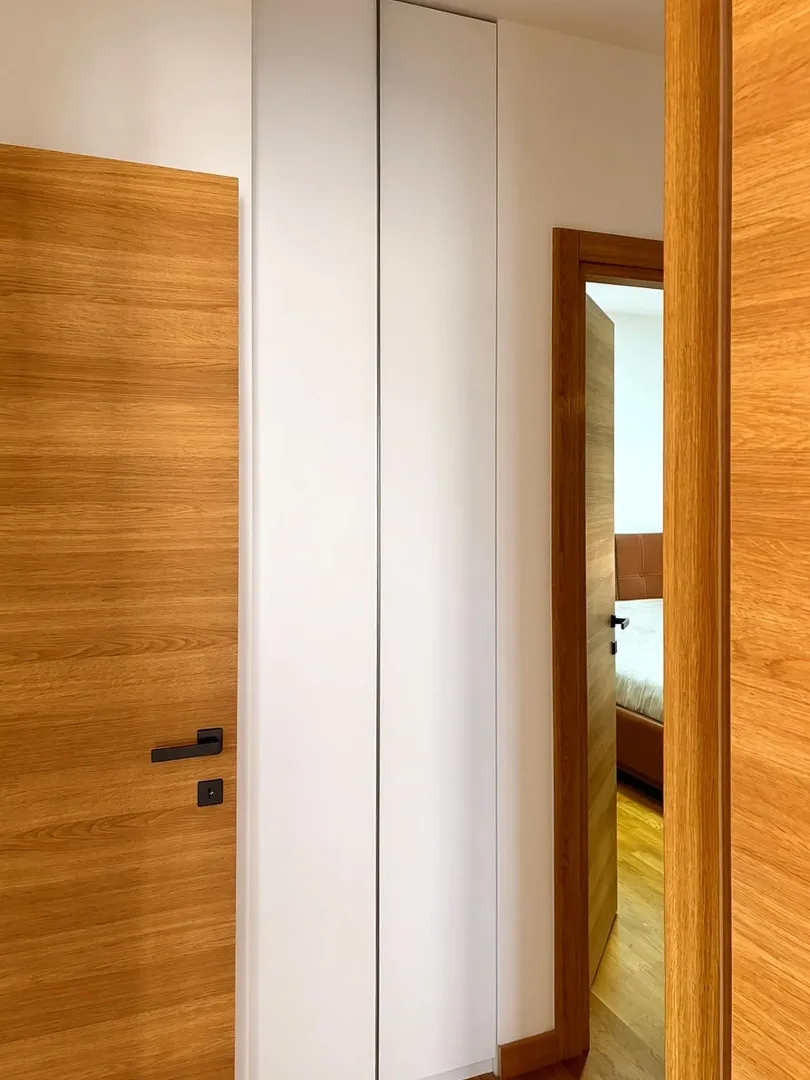 Izdavanje, trosoban stan, 90m², Seljanovo, Tivat