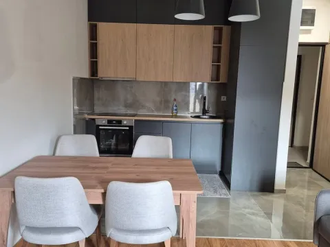 Izdavanje, dvosoban stan, 75m², Zabjelo, Podgorica - image 5