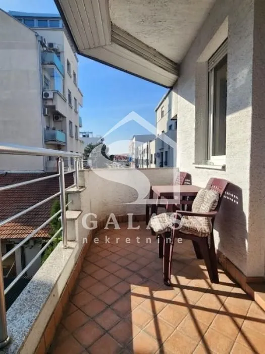 Rent, two bedroom apartment, 73m², Južni Bulevar, Vračar Sve Podlokacije