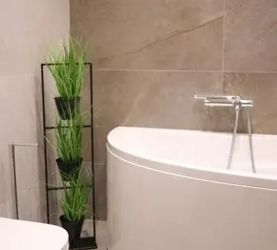 Izdavanje, trosoban stan, 90m², Grbavica, Novi Sad Sve Podlokacije - image 8