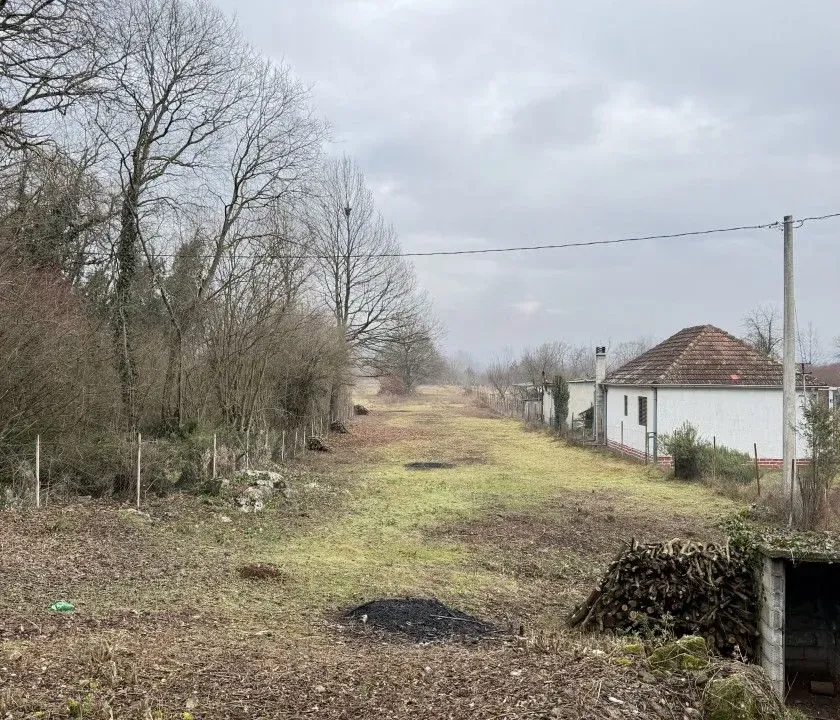 Sale, land lot, 2500m², Komani, Podgorica