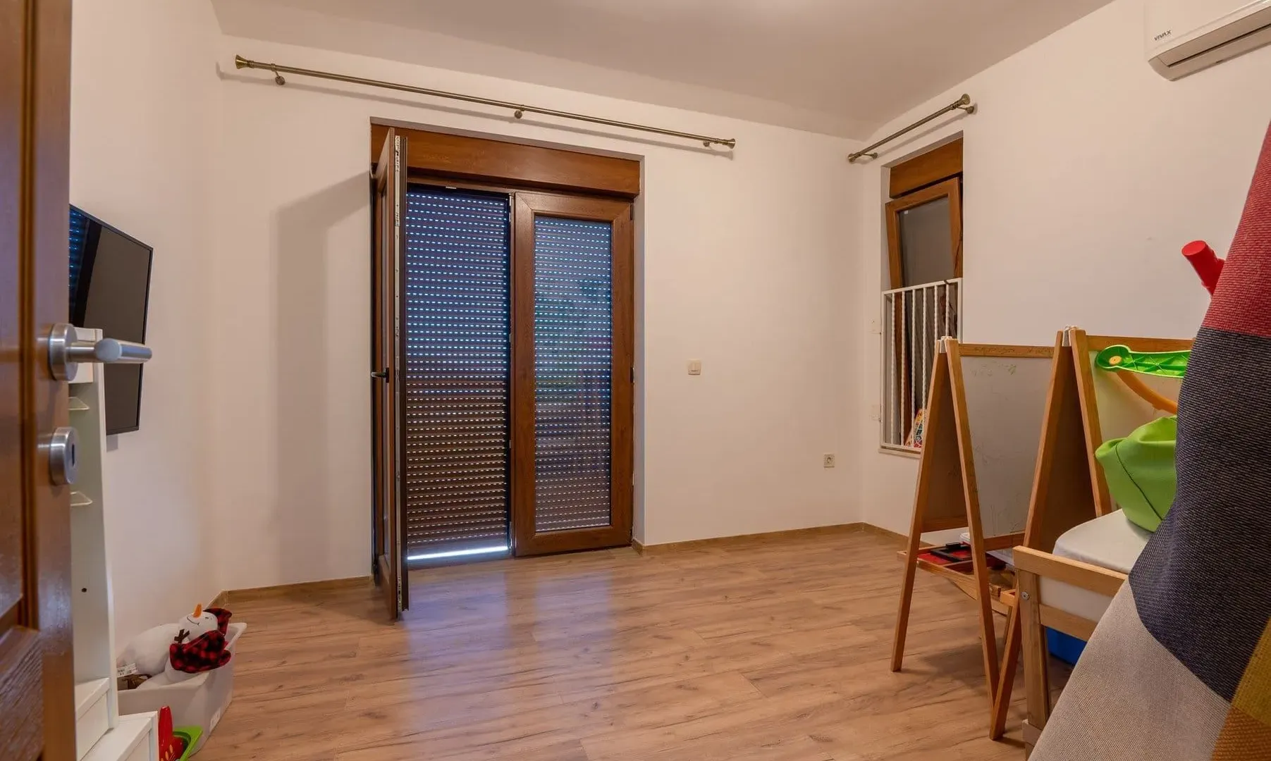 Sale, house, 176m², Dub, Kotor
