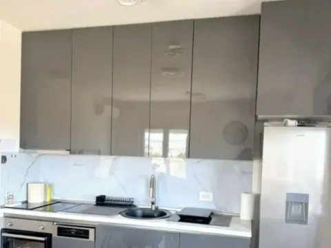 Izdavanje, dvosoban stan, 66m², Stari Aerodrom, Podgorica - image 3