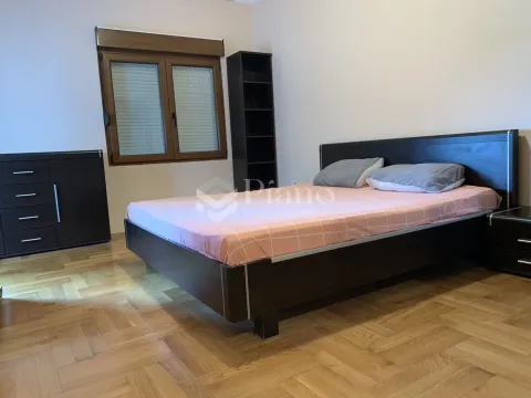 Rent, one bedroom apartment, 56m², Podgorica, Crna Gora - image 4