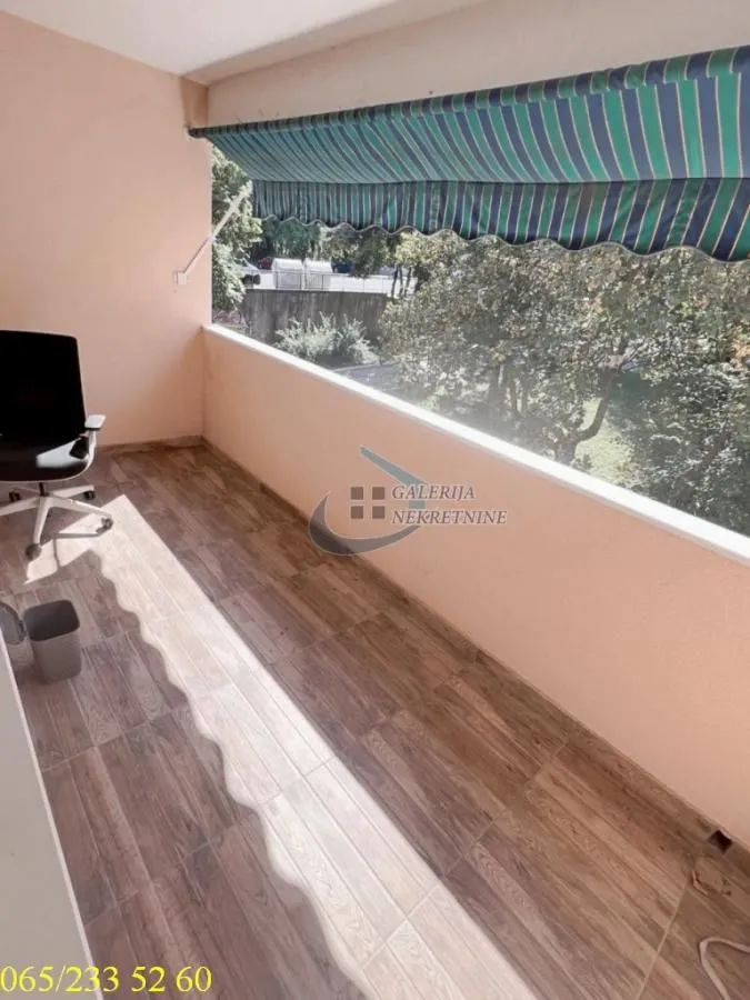 Sale, three bedroom apartment, 75m², Farmaceutski Fakultet, Voždovac Sve Podlokacije