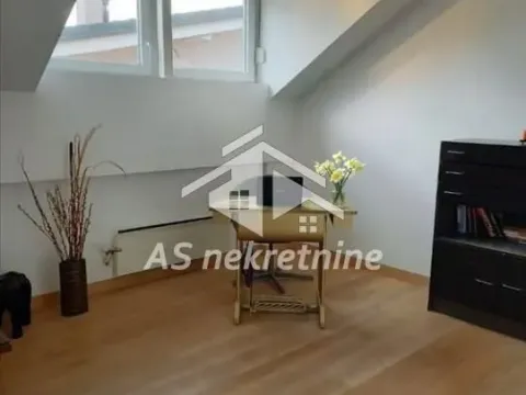 Izdavanje, četvorosoban stan, 120m², Senjak, Beograd - image 13