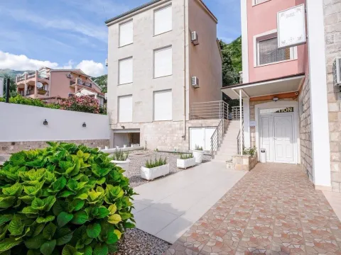 Prodaja, kuća, 1256m², Budva, Crna Gora - image 14